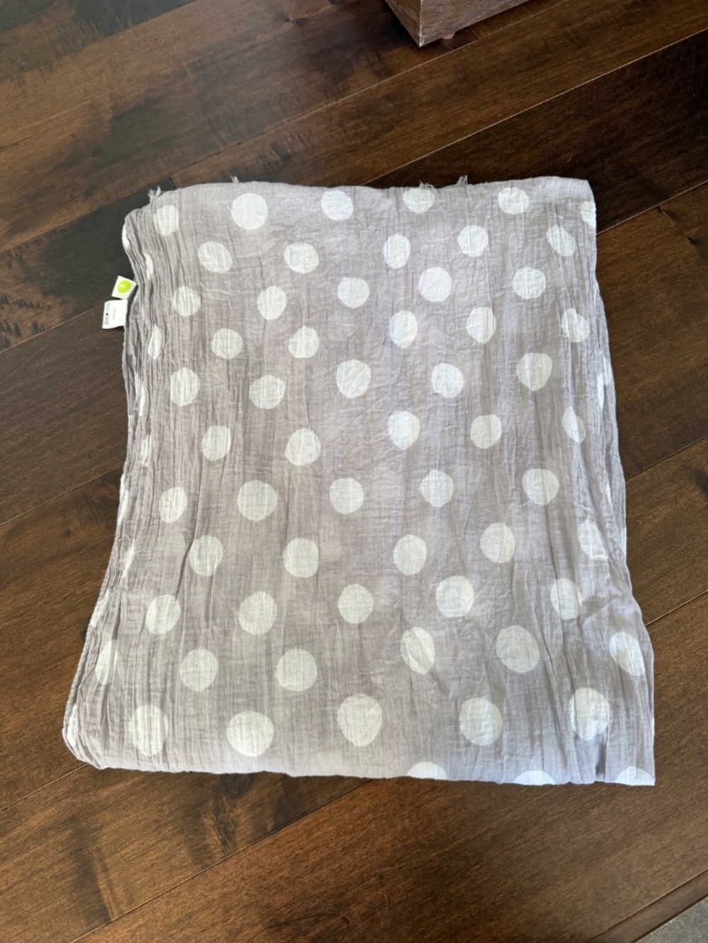 See Design Scarf - Picture 2 of 3